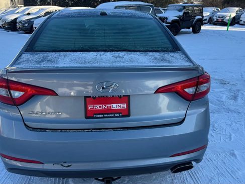 Used 2016 Hyundai Sonata SE image 8