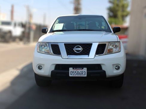 Used 2016 Nissan Frontier SV w/ SV Value Truck Package image 2