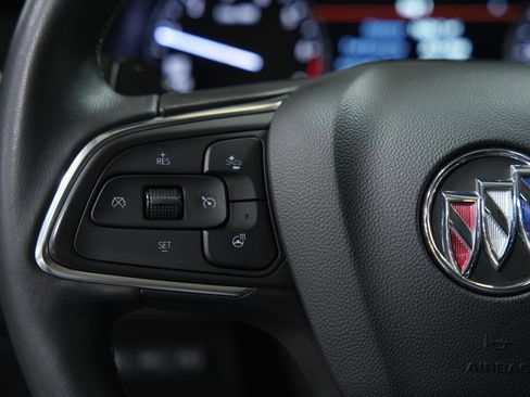 Used 2023 Buick Envision Avenir image 34