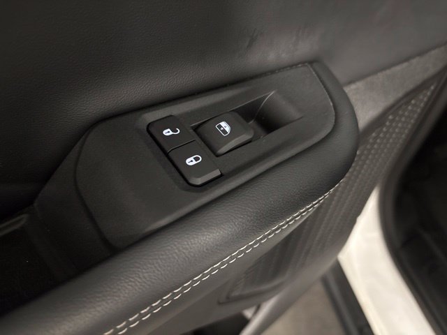 Used 2024 Jeep Grand Cherokee Limited w/ Luxury Tech Group II AWD/4WD image 34