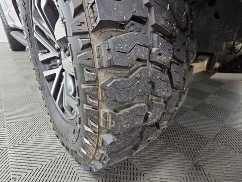 Used 2019 Ford F150 Raptor w/ Equipment Group 801A Mid AWD/4WD image 49
