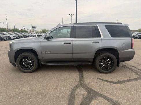 Used 2019 GMC Yukon SLT w/ Open Road Package AWD/4WD image 7