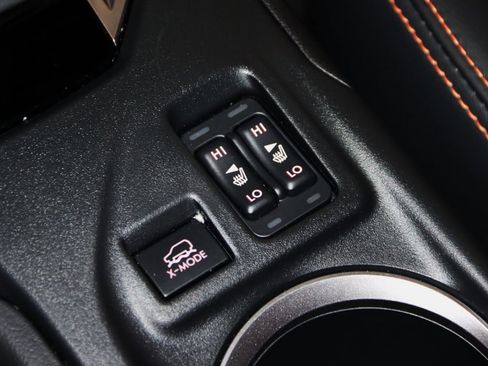 Used 2023 Subaru Crosstrek 2.5i Limited w/ Moonroof Package image 43