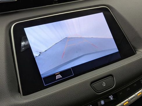 Certified 2023 Cadillac XT4 Luxury FWD image 15