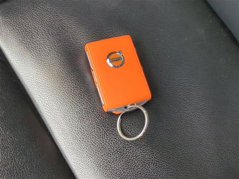 Used 2024 Volvo S60 B5 Core image 35