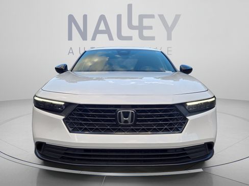 Used 2023 Honda Accord Sport image 8