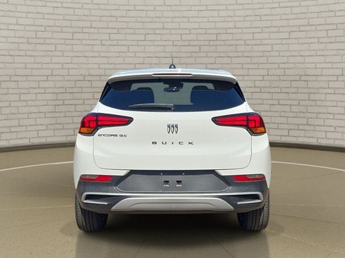 Used 2024 Buick Encore GX Preferred w/ Comfort Package FWD image 6