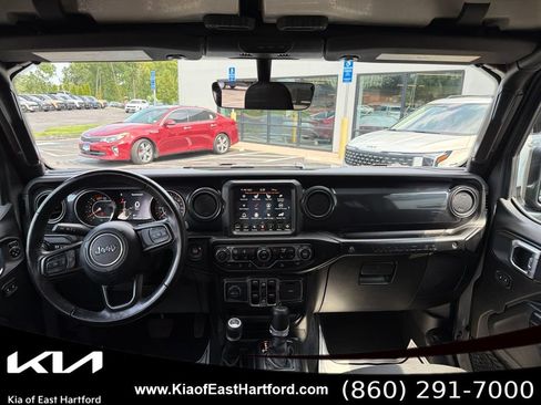 Used 2022 Jeep Wrangler Unlimited Sport AWD/4WD image 21