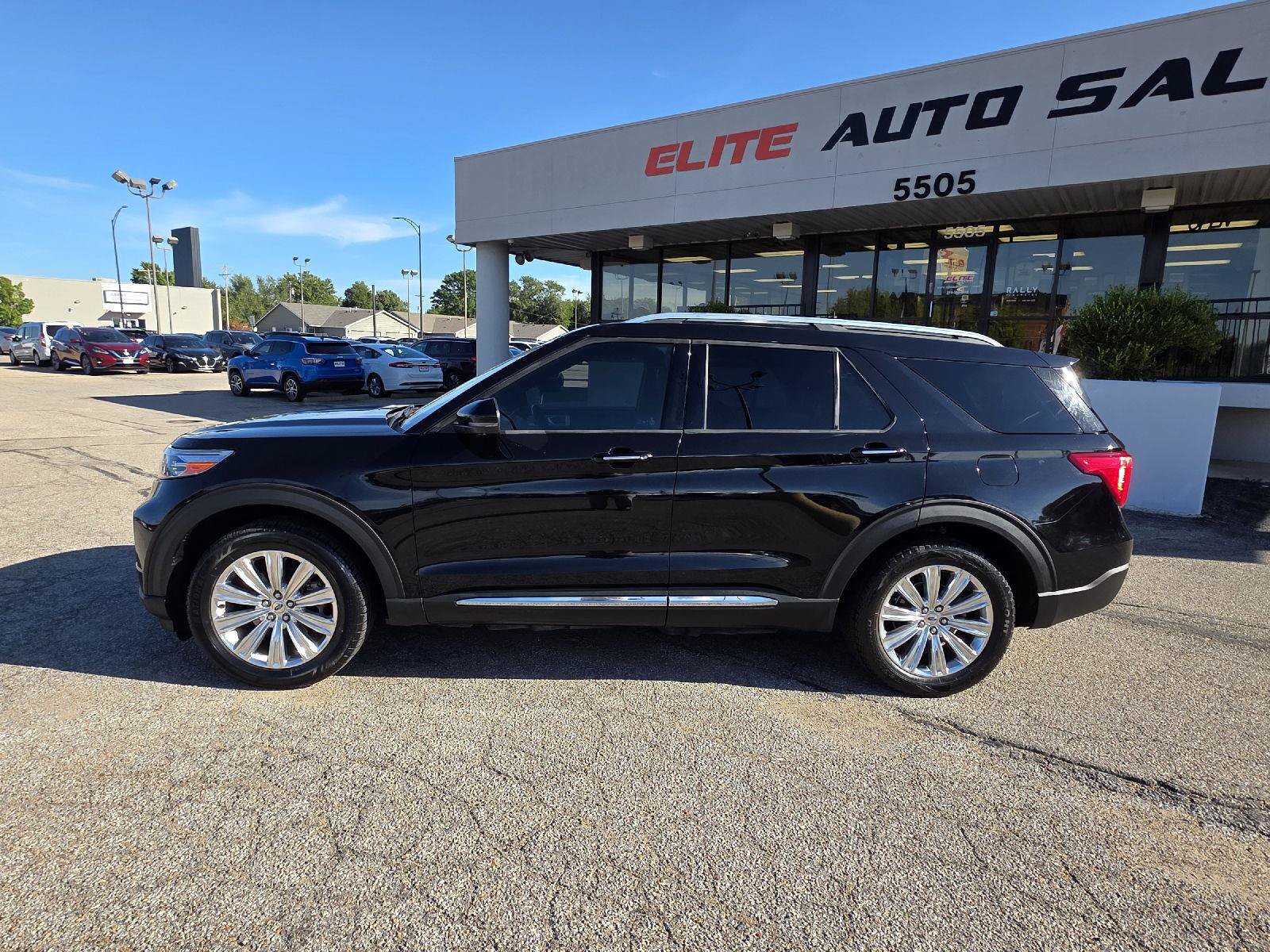 Used 2020 Ford Explorer Limited AWD/4WD image 8