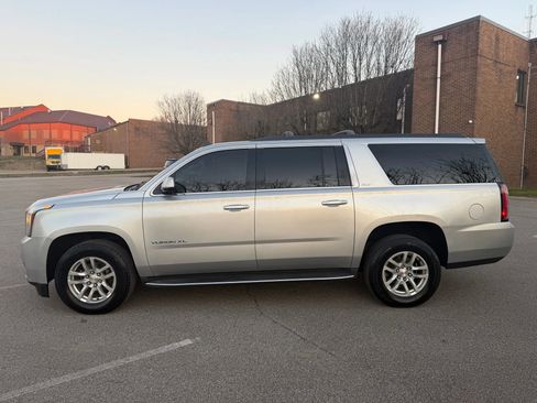 Used 2015 GMC Yukon XL SLT image 6