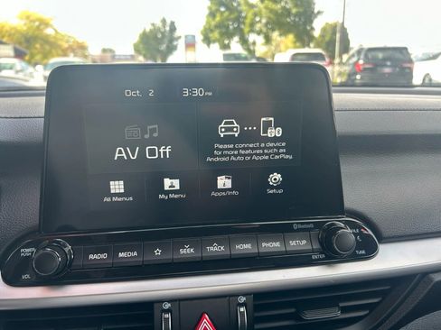 Used 2021 Kia Forte LXS image 7