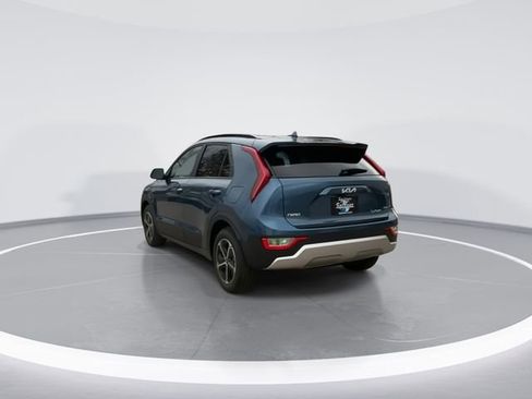 New 2026 Kia Niro EX image 7