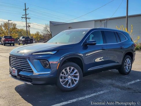 New 2026 Buick Enclave Preferred image 2