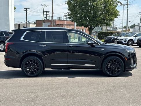 Certified 2024 Cadillac XT6 Premium Luxury AWD/4WD image 38