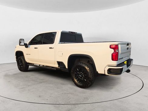 Used 2023 Chevrolet Silverado 3500 LTZ w/ LTZ Plus Package AWD/4WD image 7