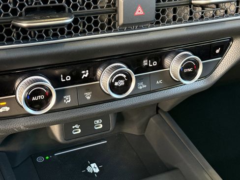 Certified 2026 Honda HR-V EX-L image 19