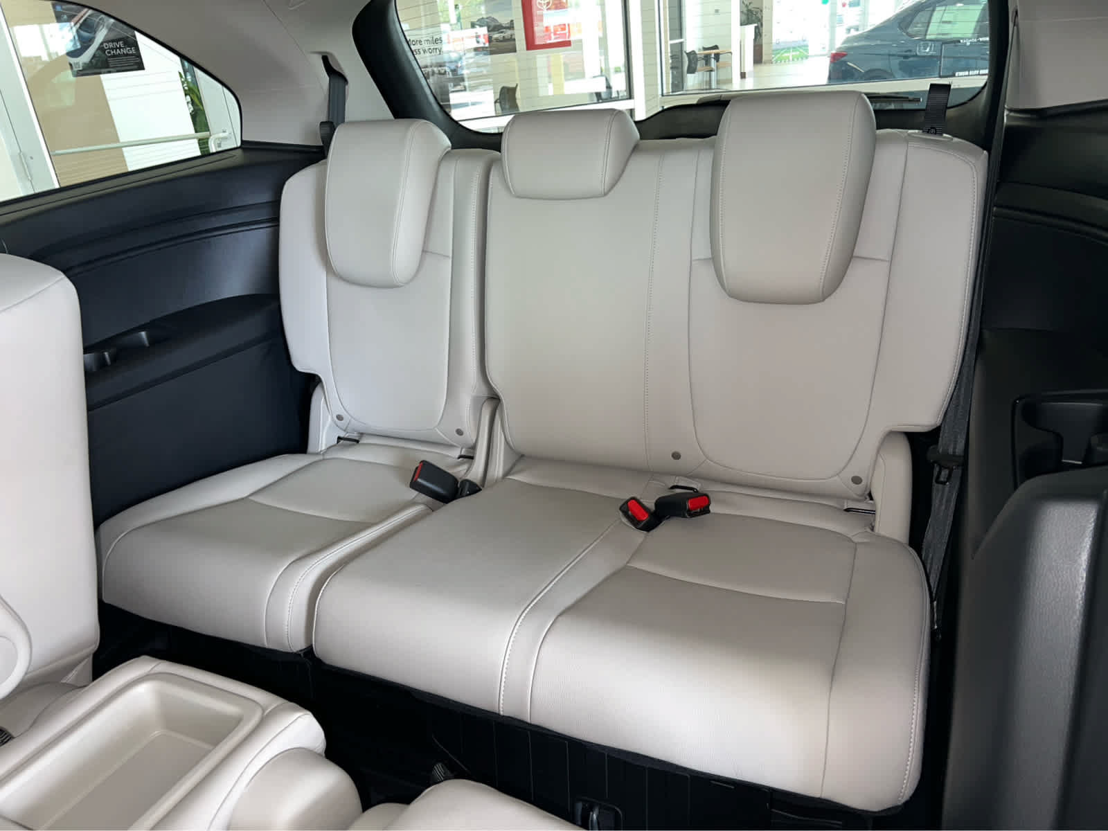 New 2027 Honda Odyssey EX-L image 12