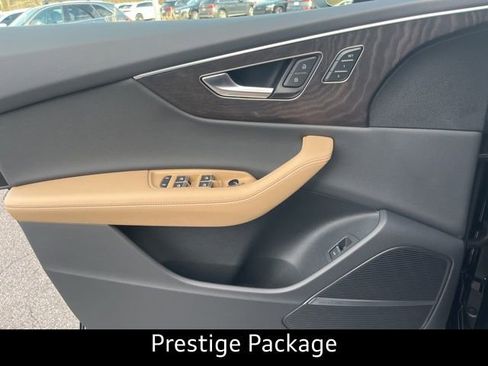 New 2026 Audi Q8 Prestige image 7