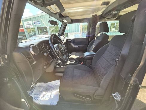 Used 2012 Jeep Wrangler Sport AWD/4WD image 14
