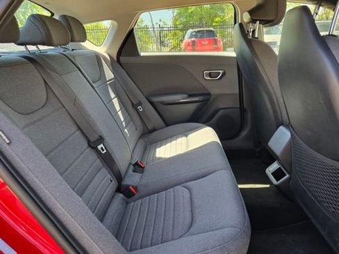 Used 2025 Kia K4 EX FWD image 17