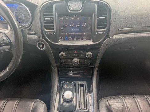 Used 2021 Chrysler 300 S RWD image 12