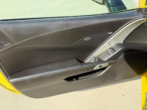 Used 2016 Chevrolet Corvette Z06 w/ Battery Protection Package image 20
