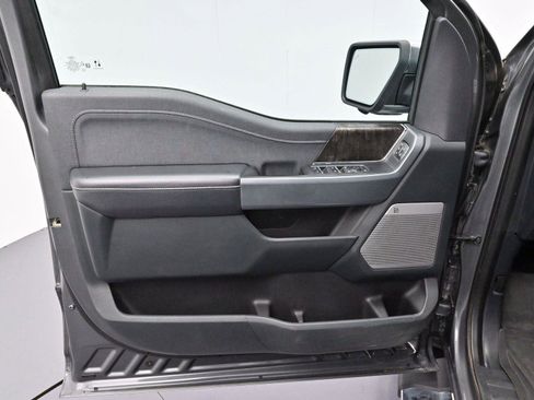 Used 2021 Ford F150 Lariat w/ Max Trailer Tow Package image 10