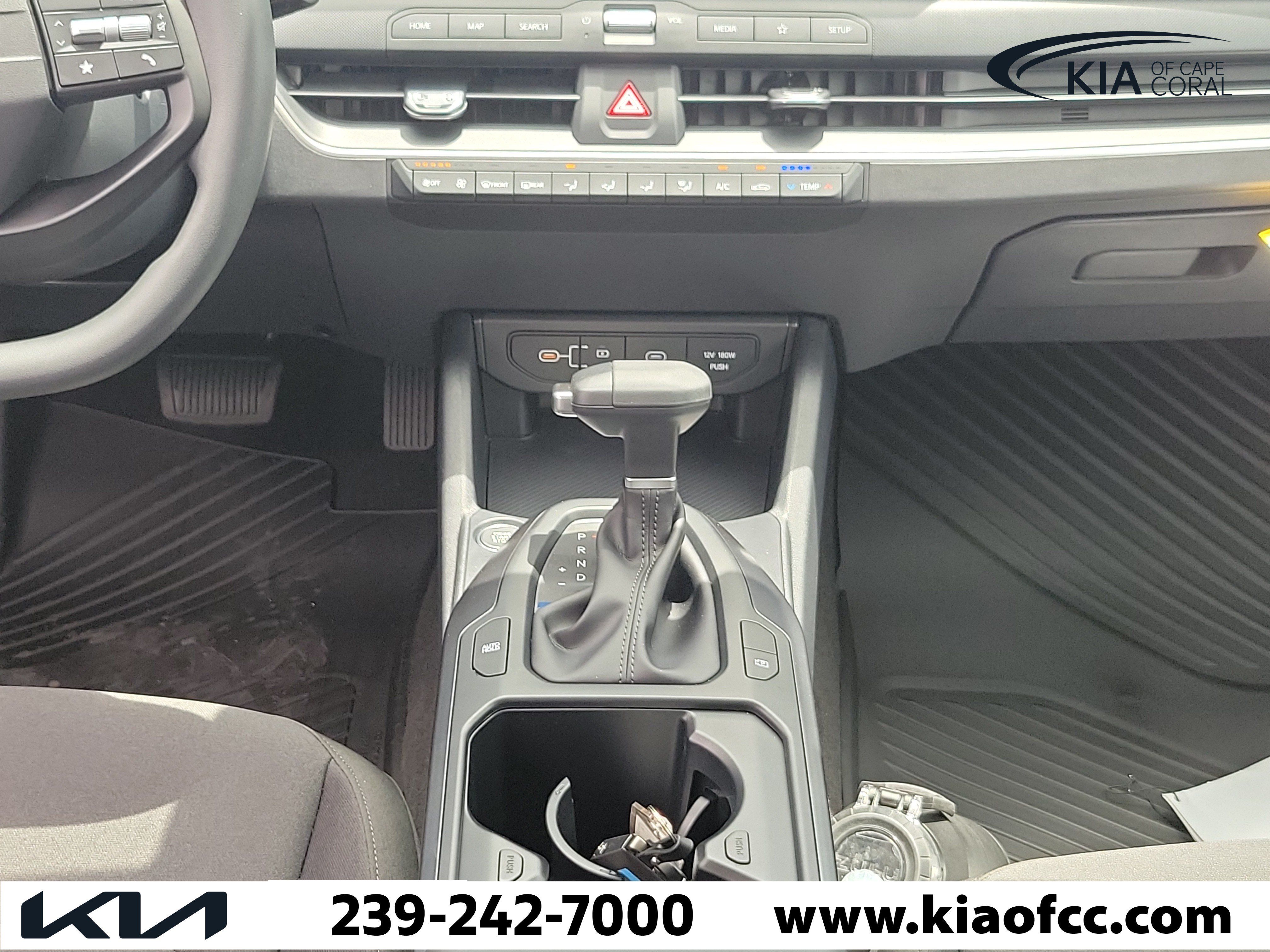 New 2026 Kia K4 FWD image 18