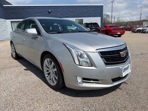 Used 2017 Cadillac XTS Luxury image 7