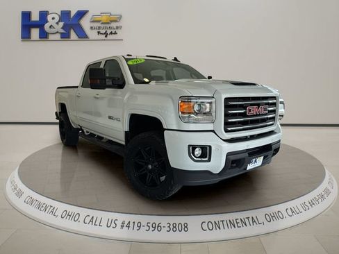 Used 2019 GMC Sierra 2500 SLT w/ All Terrain HD Package AWD/4WD image 1