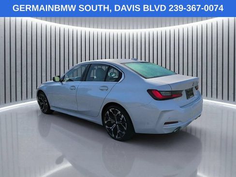 Used 2025 BMW 330i Sedan w/ Premium Package RWD image 7