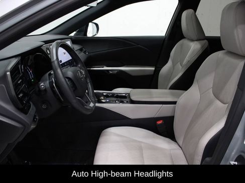 Used 2023 Lexus RX 350 350h Premium Plus image 11