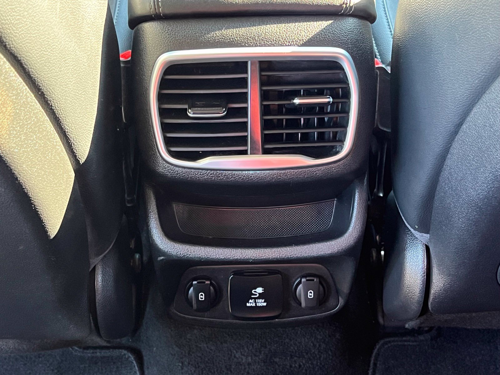 Used 2020 Hyundai Santa Fe Limited FWD image 20