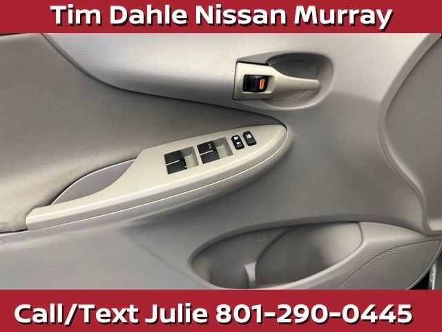 Used 2013 Toyota Corolla L FWD image 22