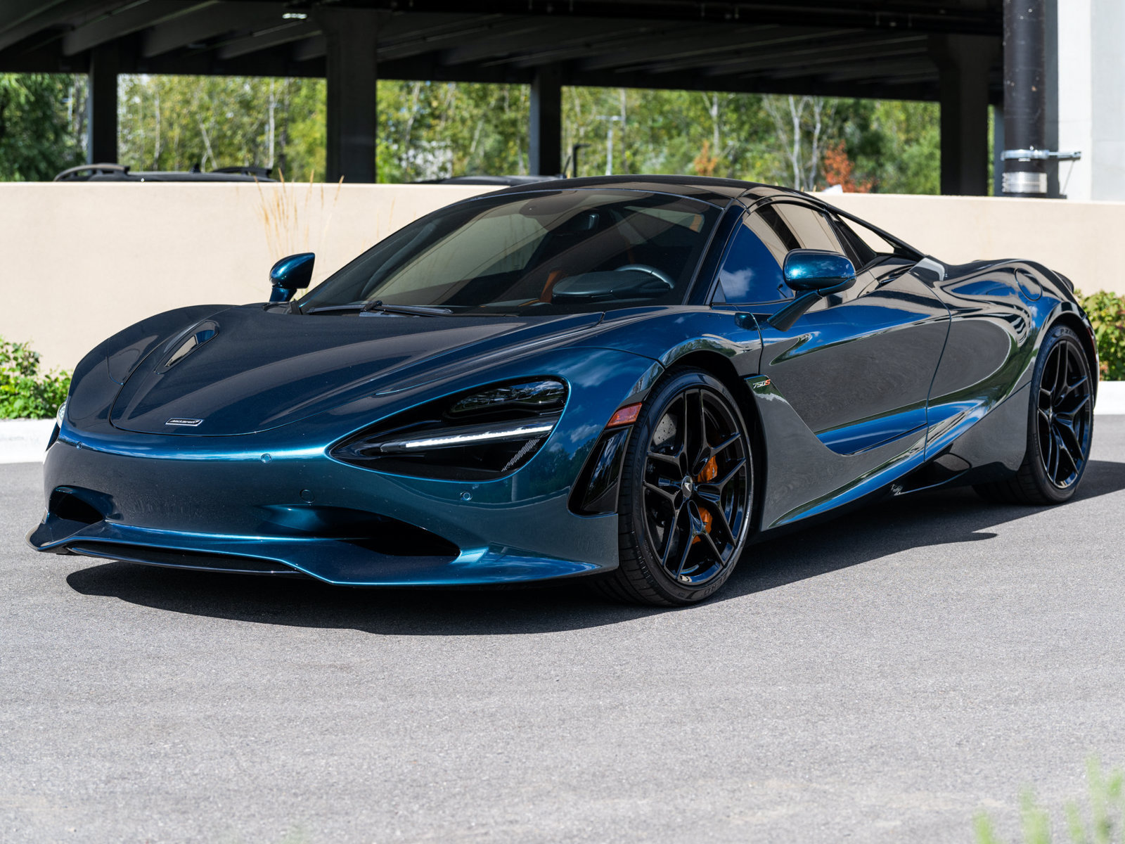 Used 2024 McLaren 750S Spider RWD image 15