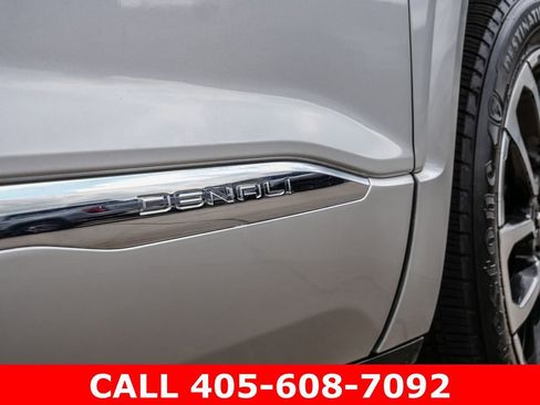 Used 2020 GMC Acadia Denali FWD image 9