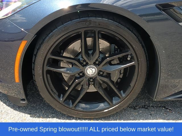 Used 2014 Chevrolet Corvette Stingray Coupe w/ 3LT Preferred Equipment Group RWD image 18