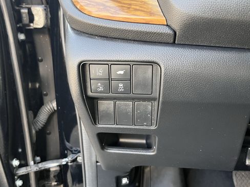 Used 2017 Honda CR-V EX-L image 24