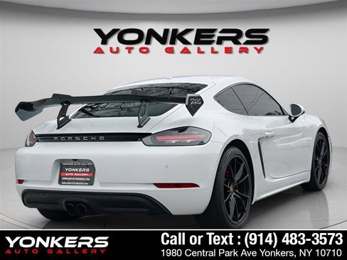 Used 2018 Porsche 718 Cayman GTS image 6