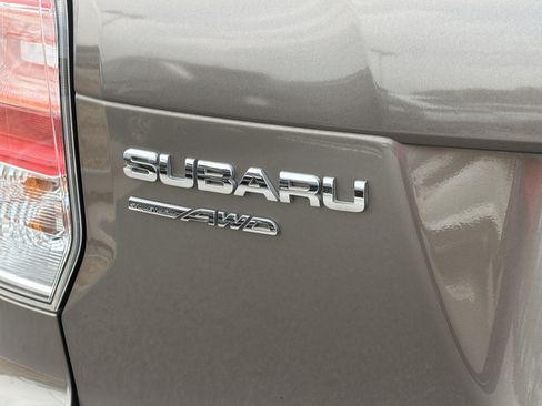 Used 2017 Subaru Forester 2.5i Touring AWD/4WD image 33