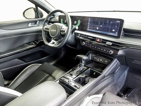 Used 2025 Kia K5 GT-Line w/ GT-Line Premium Package image 26