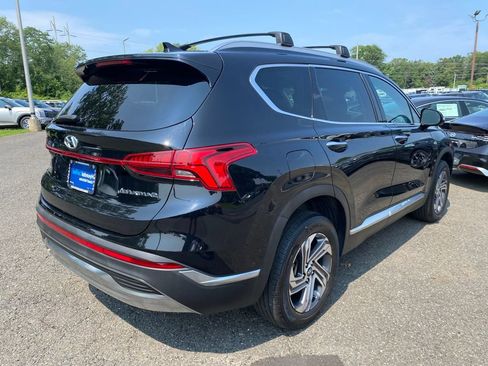 Certified 2023 Hyundai Santa Fe SEL w/ Premium Package AWD/4WD image 4