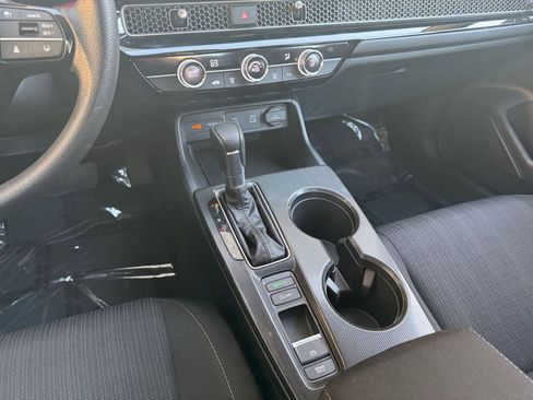 Used 2025 Honda Civic LX image 39