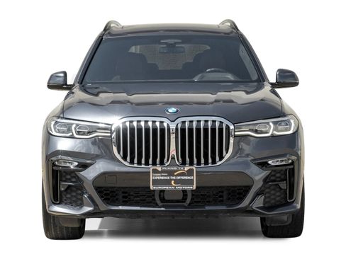 Used 2021 BMW X7 xDrive40i w/ M Sport Package AWD/4WD image 5