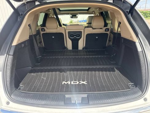 Used 2024 Acura MDX SH-AWD w/ Technology Package image 31