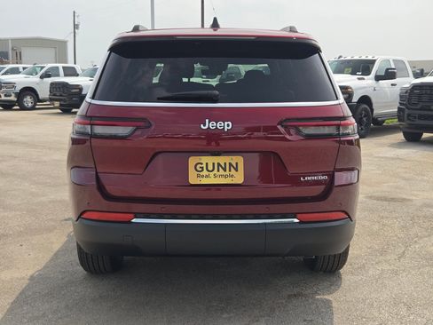 New 2026 Jeep Grand Cherokee L 2WD image 4