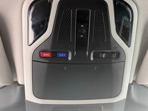 Used 2023 Subaru Outback Limited XT image 18