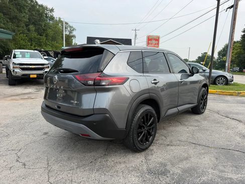 Used 2021 Nissan Rogue SV AWD/4WD image 5