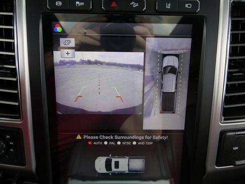 Used 2019 Ford F250 Platinum w/ Platinum Ultimate Package image 32