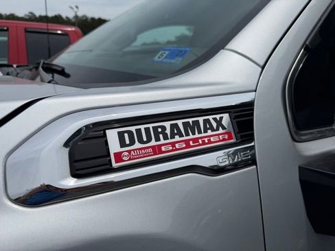Used 2020 GMC Sierra 2500 Denali w/ Denali Ultimate Package AWD/4WD image 8